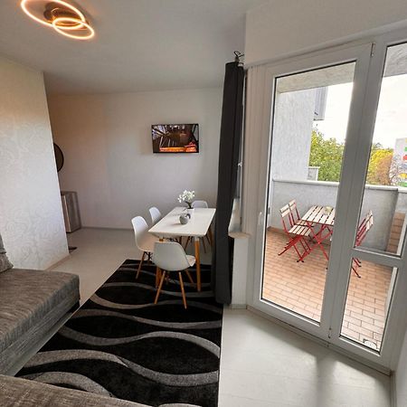 Hubert Apartment เบอร์ลิน ภายนอก รูปภาพ