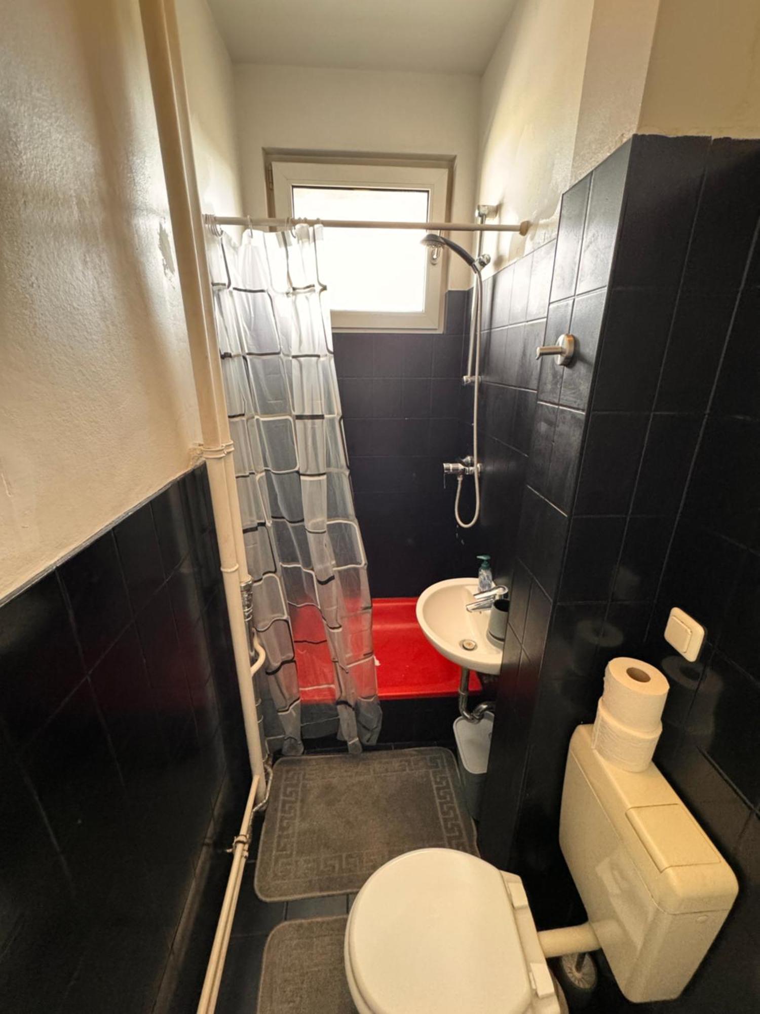 Hubert Apartment เบอร์ลิน ภายนอก รูปภาพ